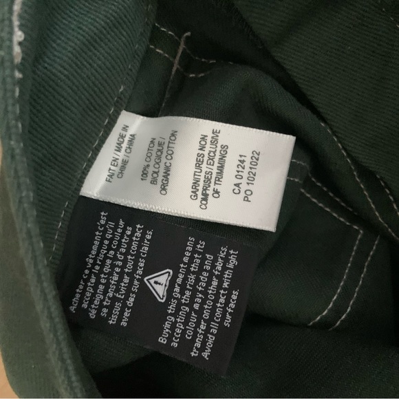 Green pants - Picture 3 of 4